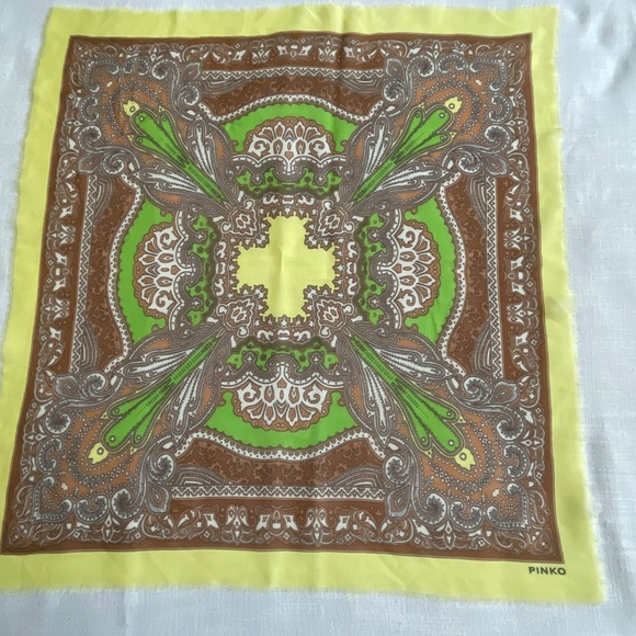 Pinko Italy Silk  Brown Green Yellow Paisley Print Signed Scarf 24”x25”NEW - Picture 2 of 8